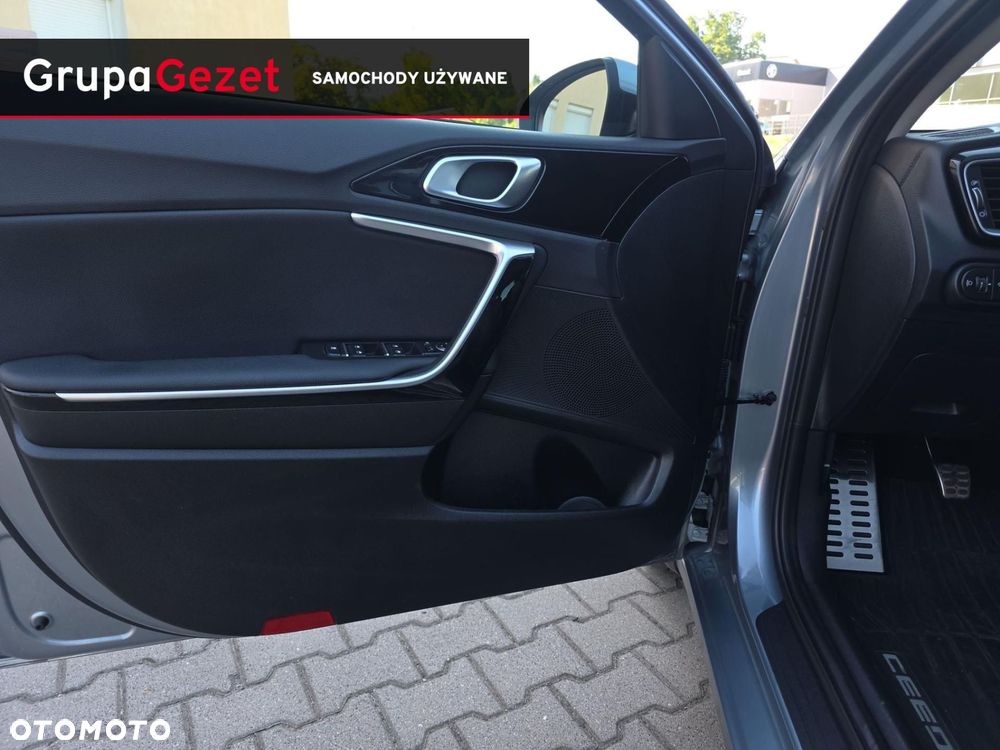 Kia Ceed 1.5 T-GDI Business Line - 10
