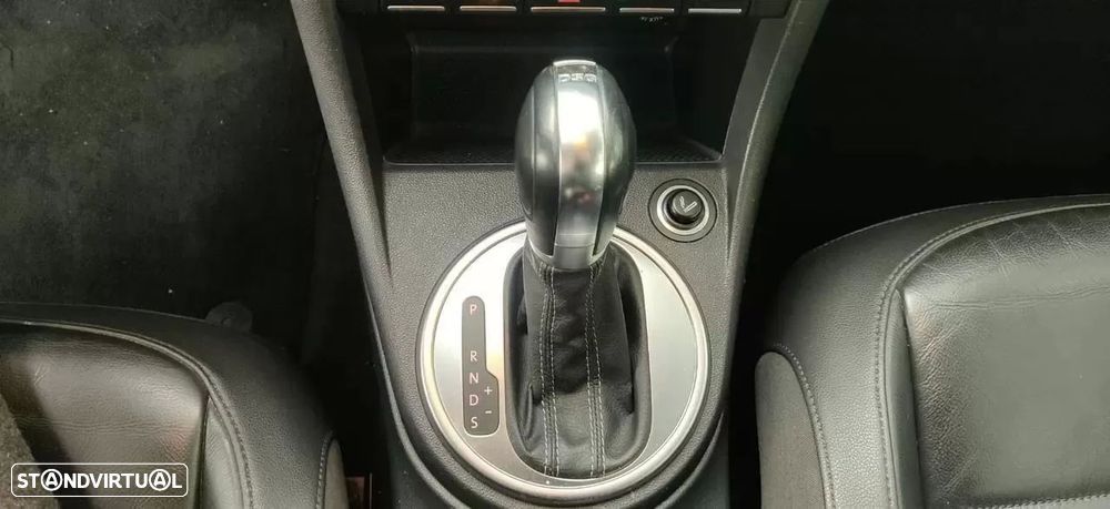VW New Beetle 2.0 TSI Sport DSG - 39