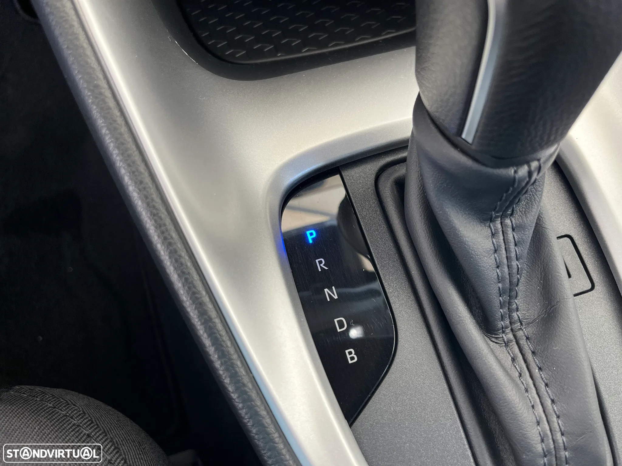 Mazda 2 1.5 L Hybrid VVT-i Centre-Line - 14