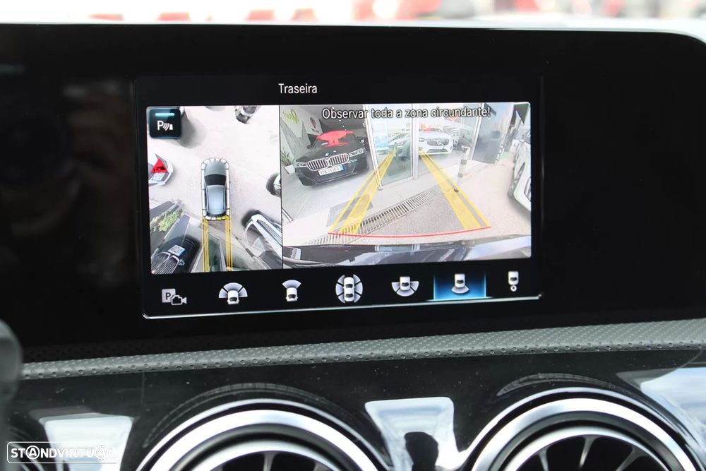 Mercedes-Benz A 250 e AMG Line - 16