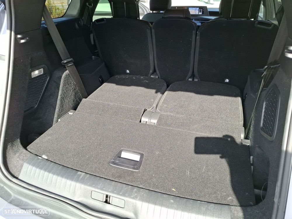 Peugeot 5008 1.2 Hybrid Active Pack e-DCS6 - 26