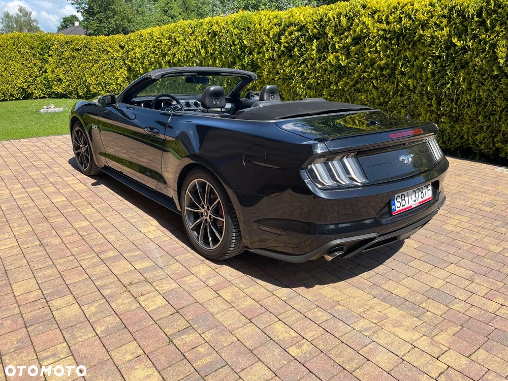 Ford Mustang - 3