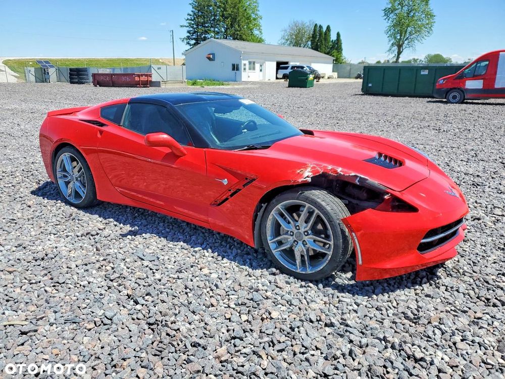 Chevrolet Corvette - 5