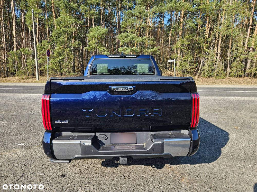 Toyota Tundra - 13