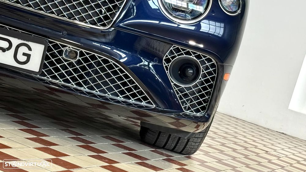Bentley Continental GT W12 - 10