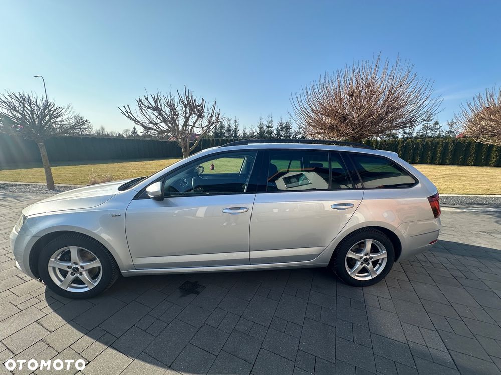 Skoda Octavia 1.5 TSI GPF ACT Style DSG - 5