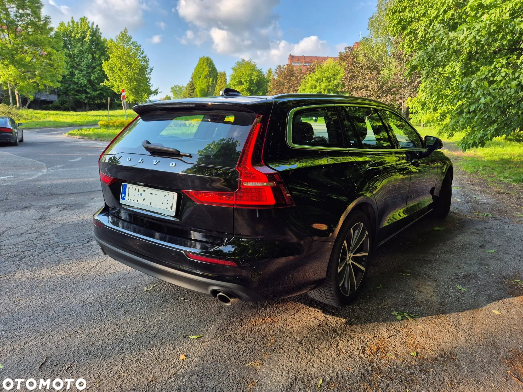 Volvo V60 B4 B Momentum Pro - 3
