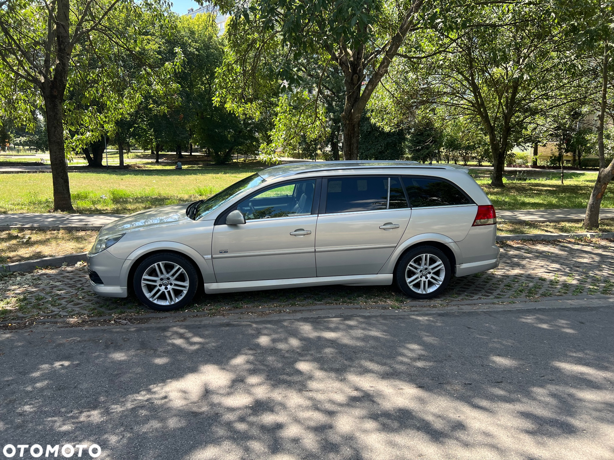 Opel Vectra 1.9 CDTI Cosmo - 5