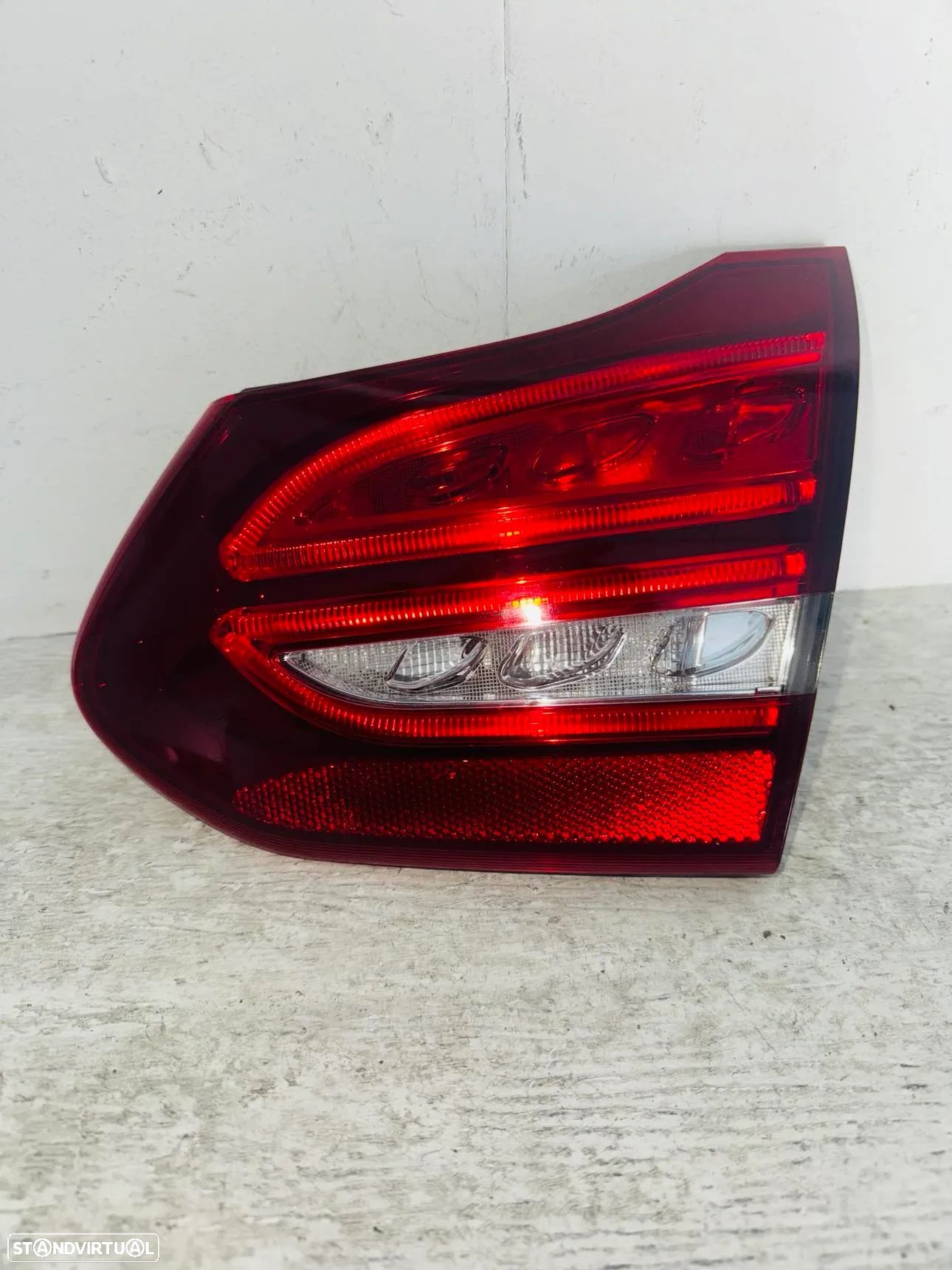 Farolim da Mala Trás Direito Mercedes C W205 (Led) - 2014 / 2018 - 1