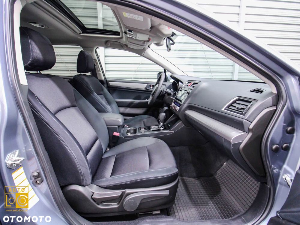 Subaru Outback 2.5i Exclusive - 10