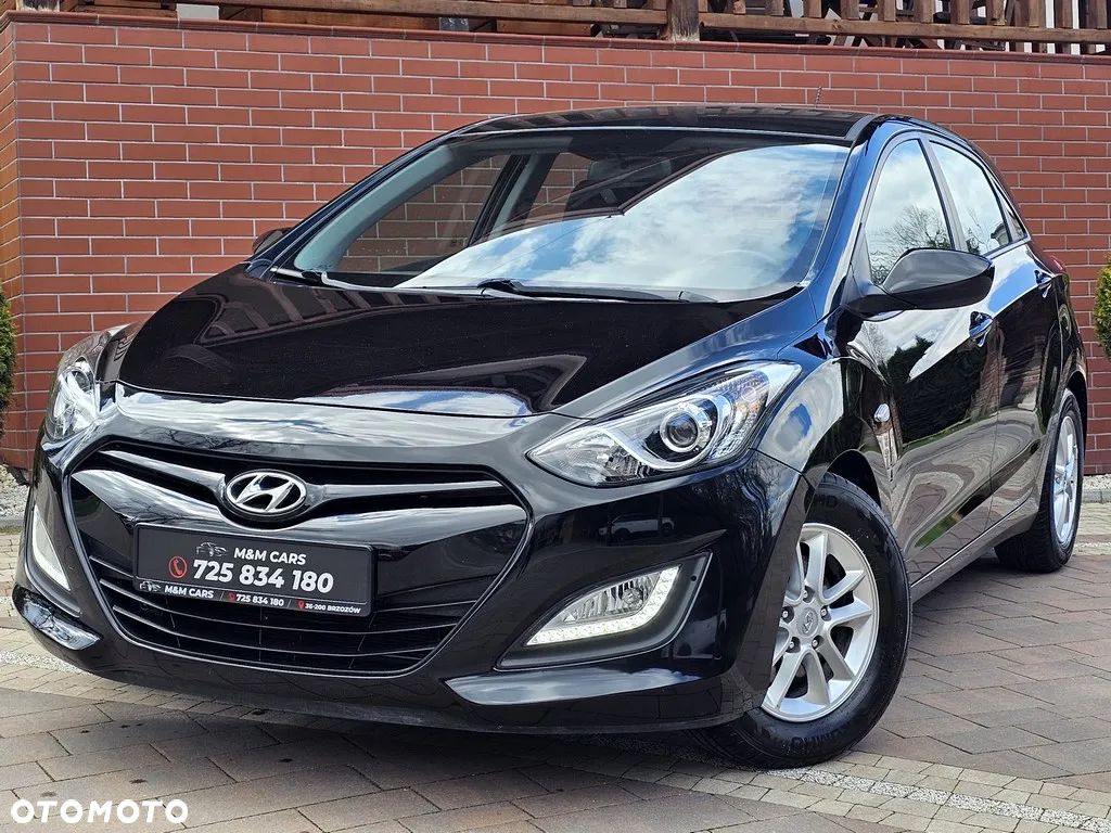 Hyundai i30 1.6 Fifa World Cup Edition - 1