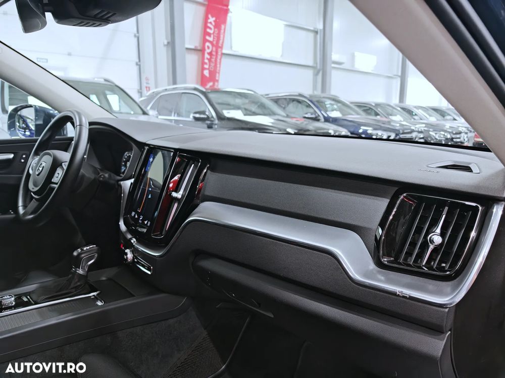 Volvo XC 60 D4 Geartronic Momentum - 12