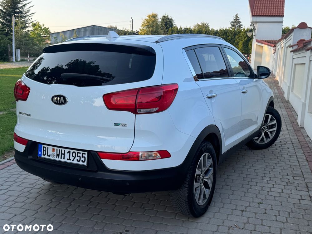 Kia Sportage - 11