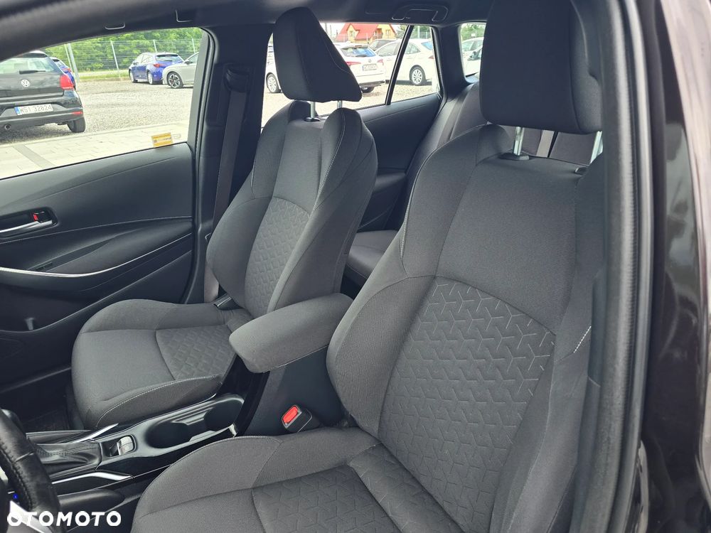 Toyota Corolla 1.8 Hybrid GPF Comfort - 23