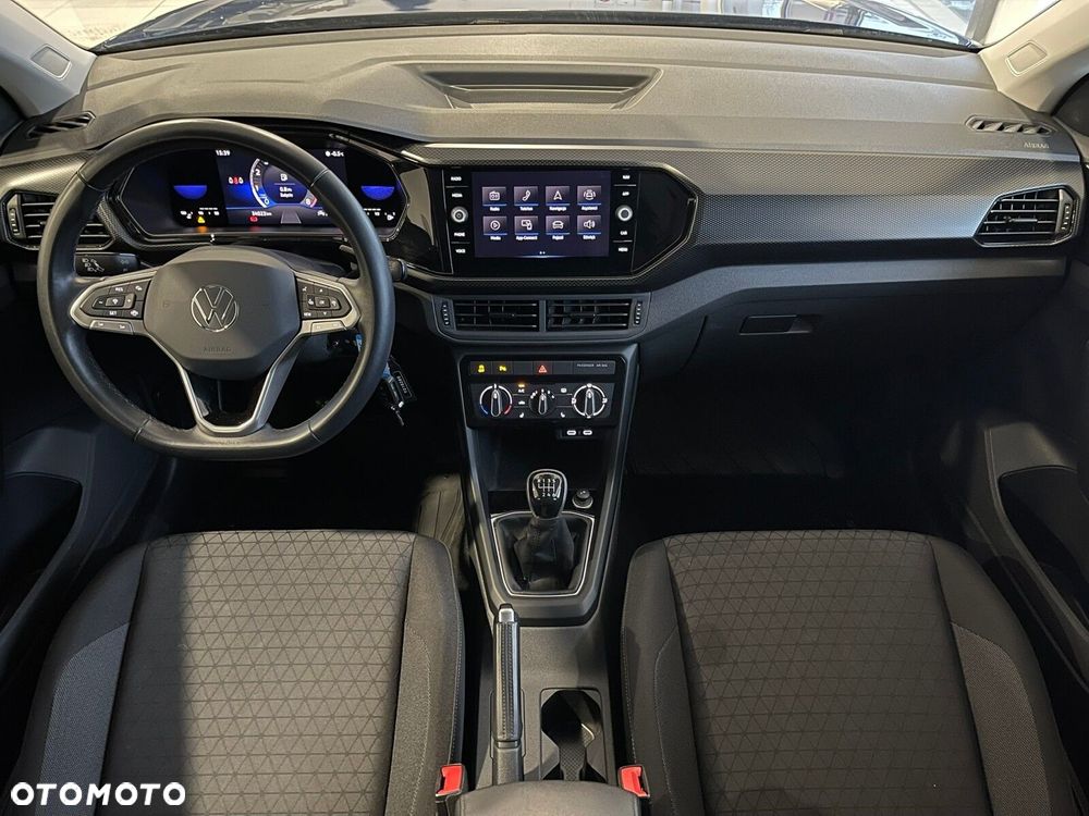 Volkswagen T-Cross - 12