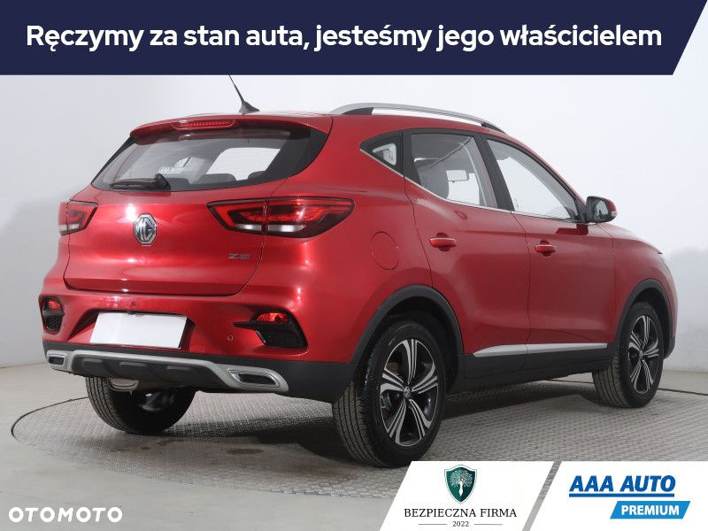 MG ZS - 6
