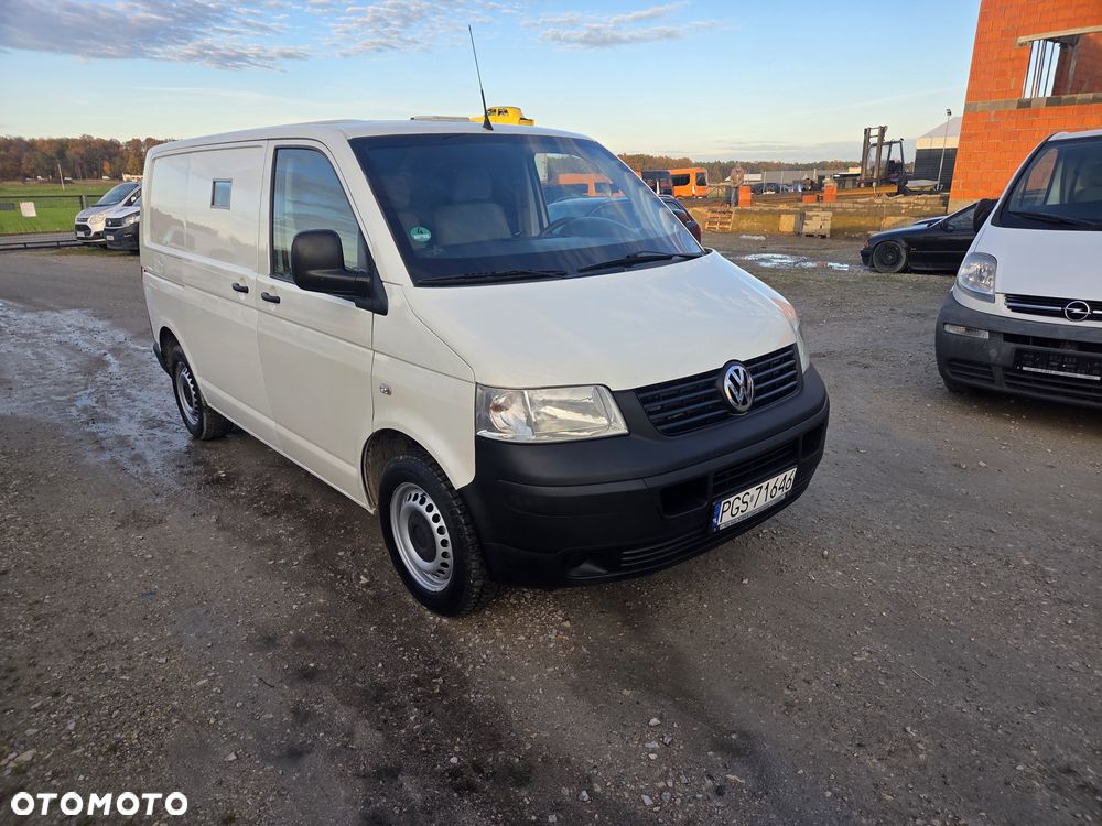 Volkswagen Transporter - 3
