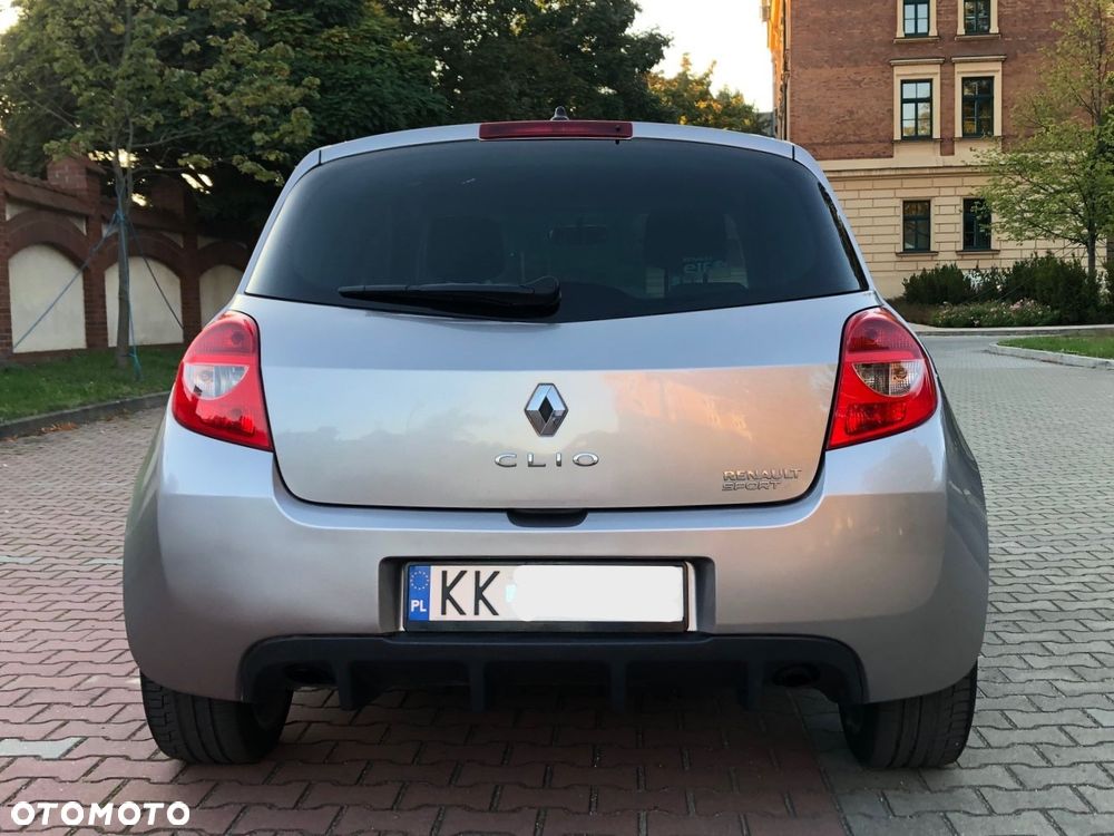 Renault Clio 2.0 16V Sport - 7