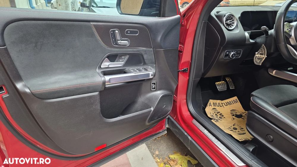 Mercedes-Benz GLB 250 4MATIC Aut. - 9