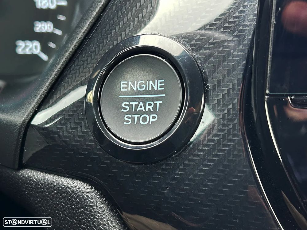 Ford Fiesta 1.0 EcoBoost ST-Line - 37