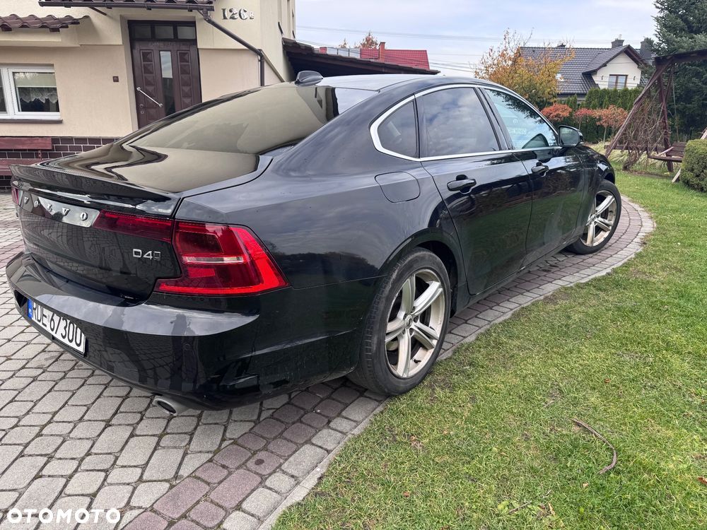 Volvo S90 D4 AWD Momentum - 2