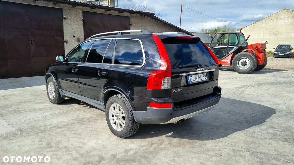 Volvo XC 90 D5 AWD Executive - 7