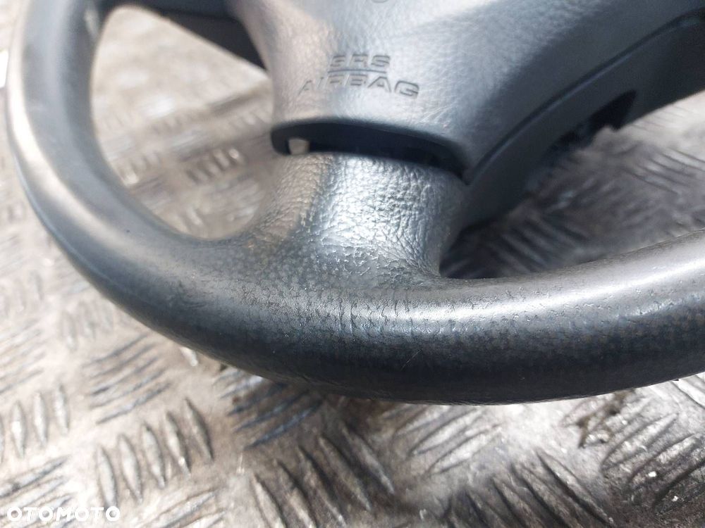 KIEROWNICA + PODUSZKA TOYOTA COROLLA VERSO II - 2