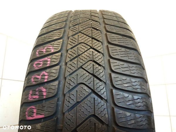 R17 225/55 97H Pirelli Sottozero 3 RSC