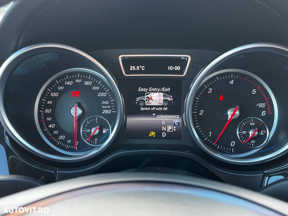 Mercedes-Benz GLE 350 d 4MATIC - 30