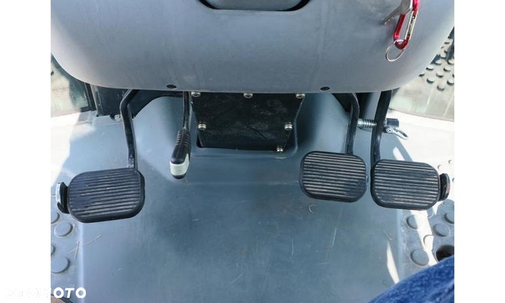 Deutz-Fahr Agrofarm 100 MFWD / 2005 - 23