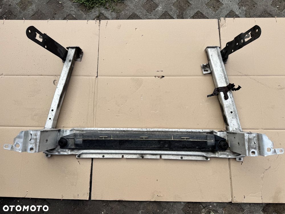 RENAULT LAGUNA III BELKA POD CHŁODNICE SANKI