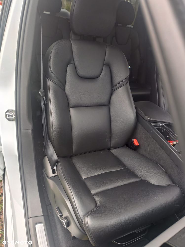 Volvo XC 90 B5 B AWD Inscription 7os - 30