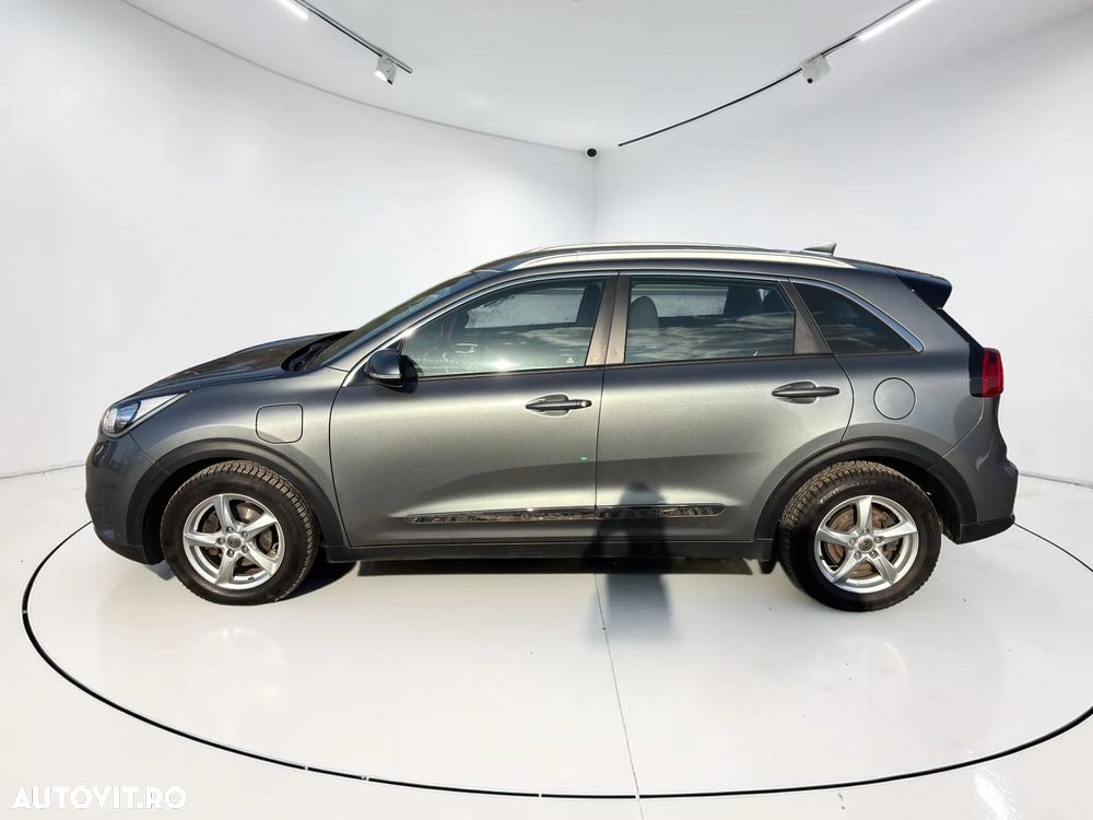 Kia Niro 1.6 GDI PHEV 2WD Aut. Vision - 8