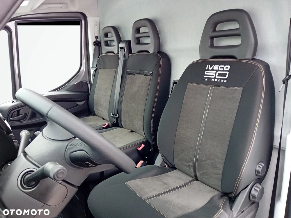 Iveco Daily 35S16A8 V L3H2 DEMO 50-lecie IVECO - 12