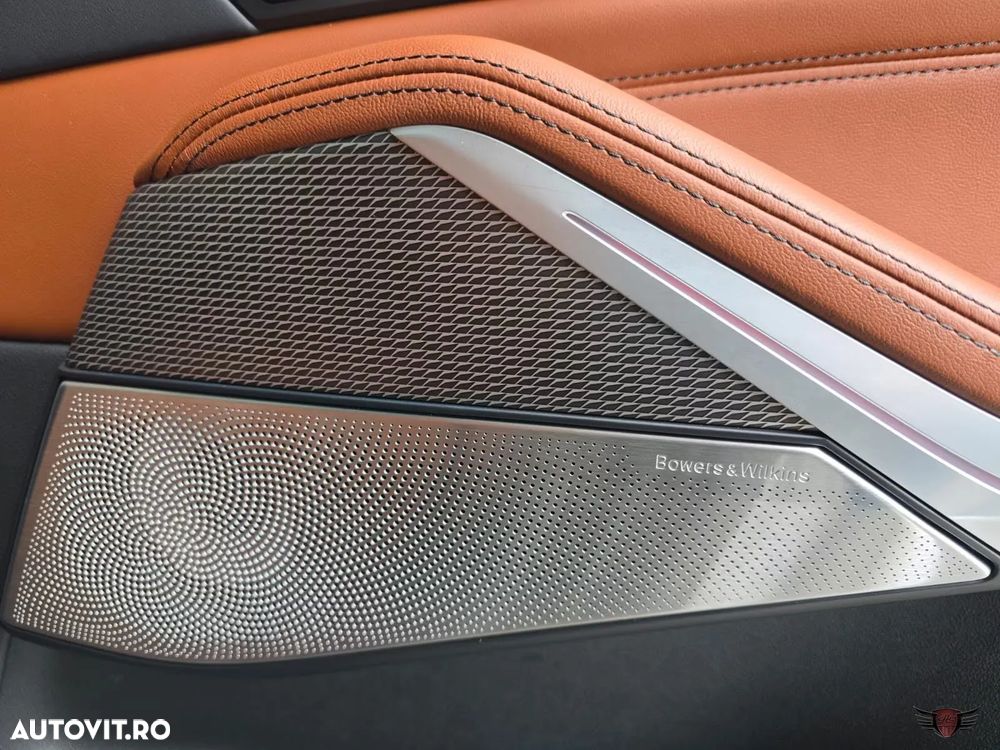 BMW X5 xDrive45e - 18