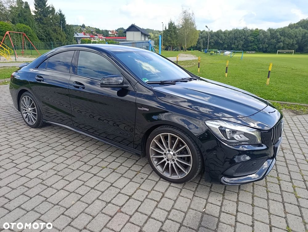 Mercedes-Benz CLA 180 7G-DCT UrbanStyle Edition - 6