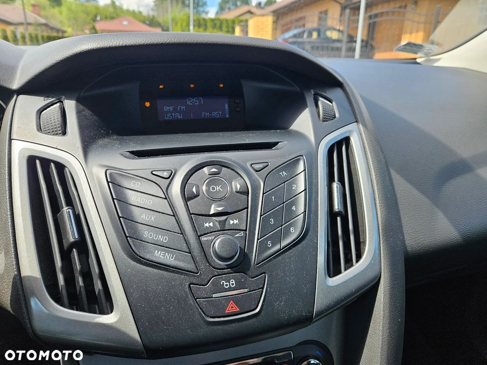 Ford Focus 1.6 Trend - 11
