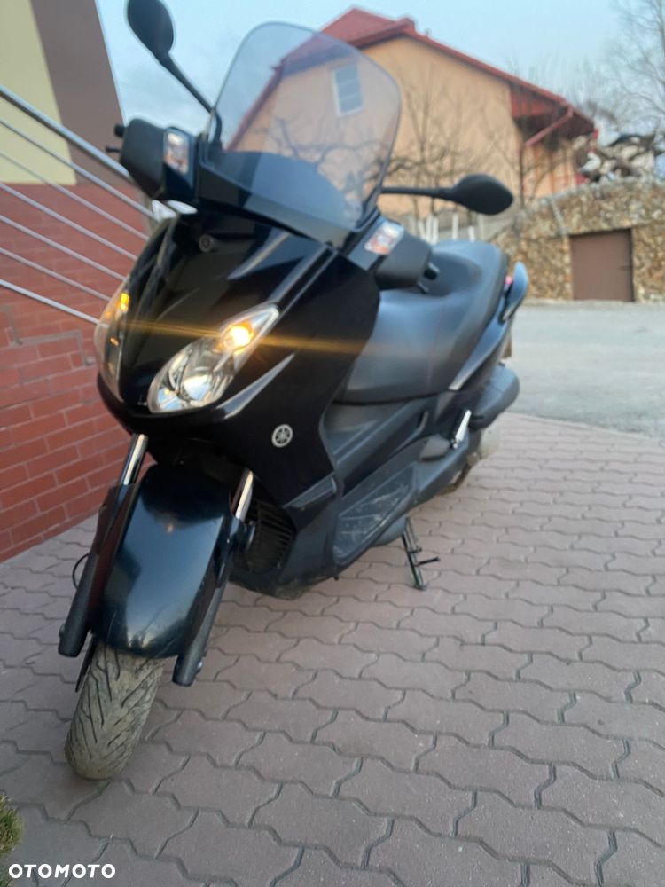 Yamaha X-max - 3