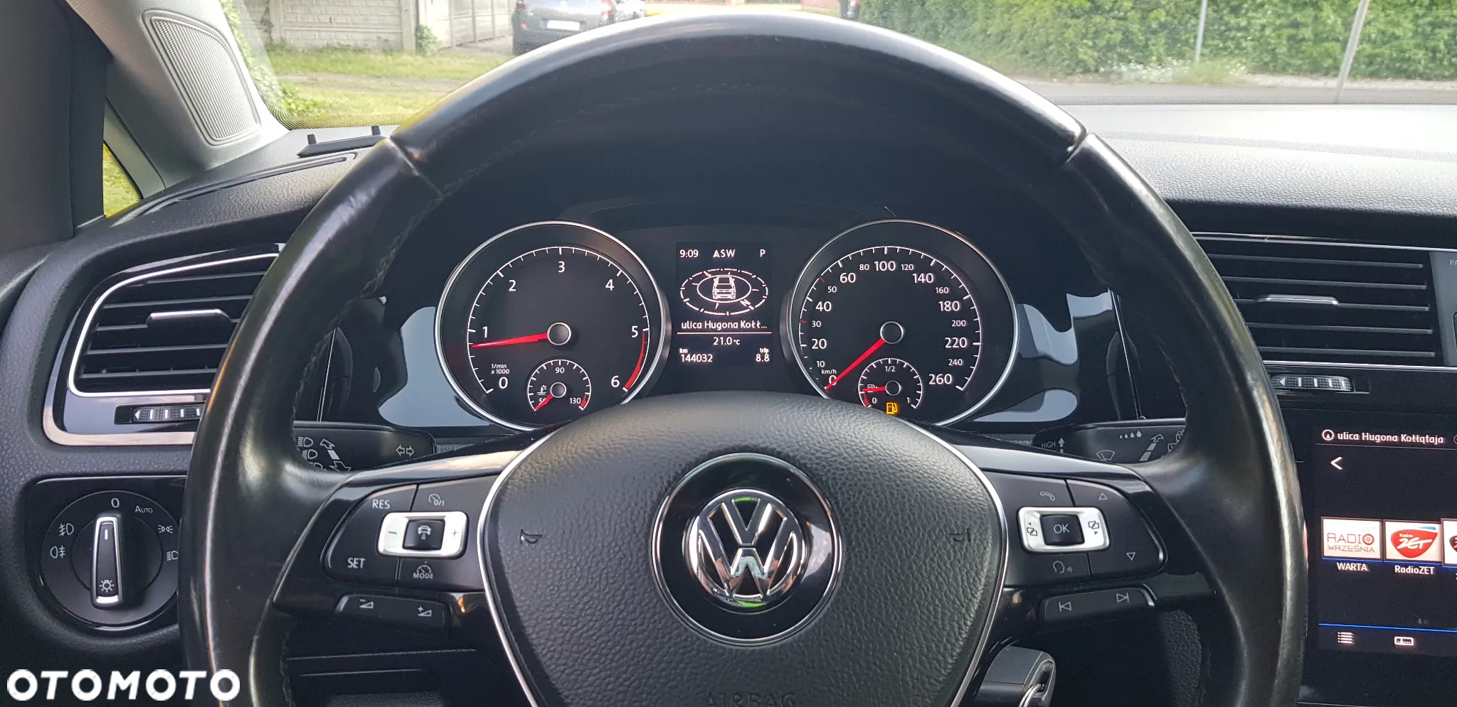 Volkswagen Golf 2.0 TDI DSG Sound - 29