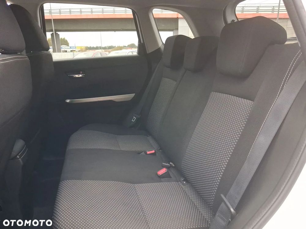 Suzuki Vitara 1.6 Premium 2WD - 31