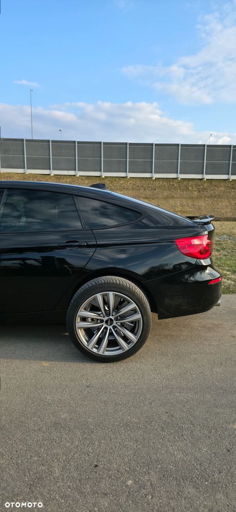 BMW 3GT 320d Sport-Aut Luxury Line - 21