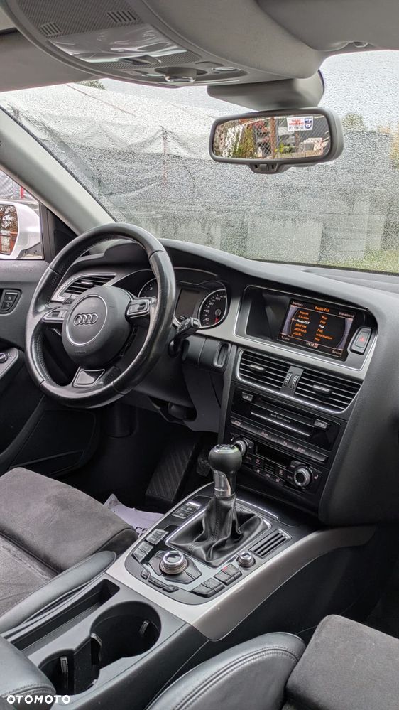 Audi A4 Avant - 15