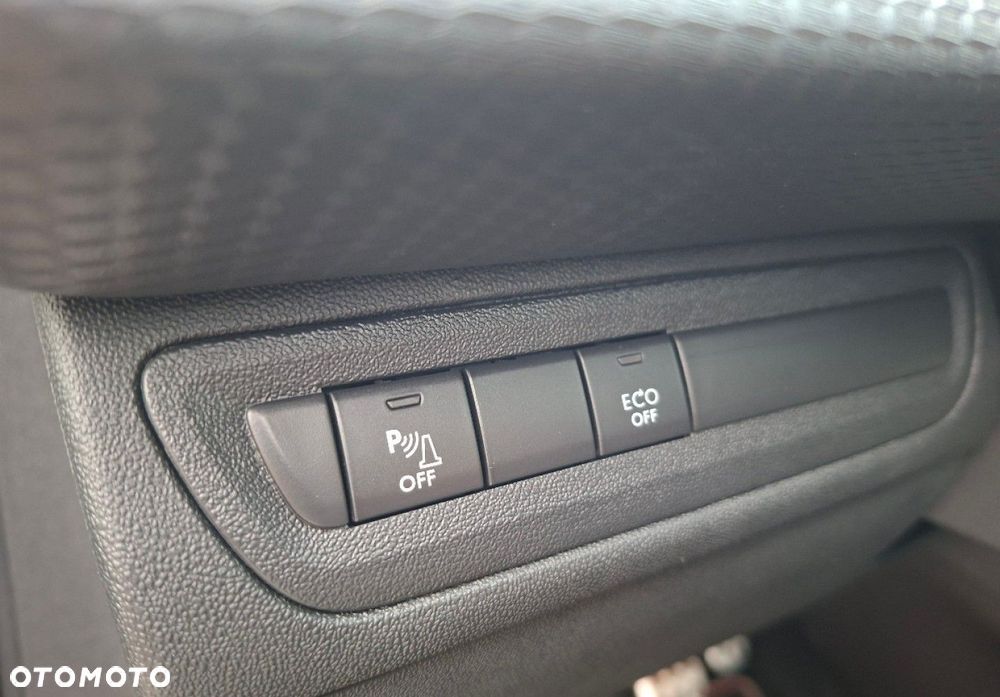 Peugeot 2008 - 26