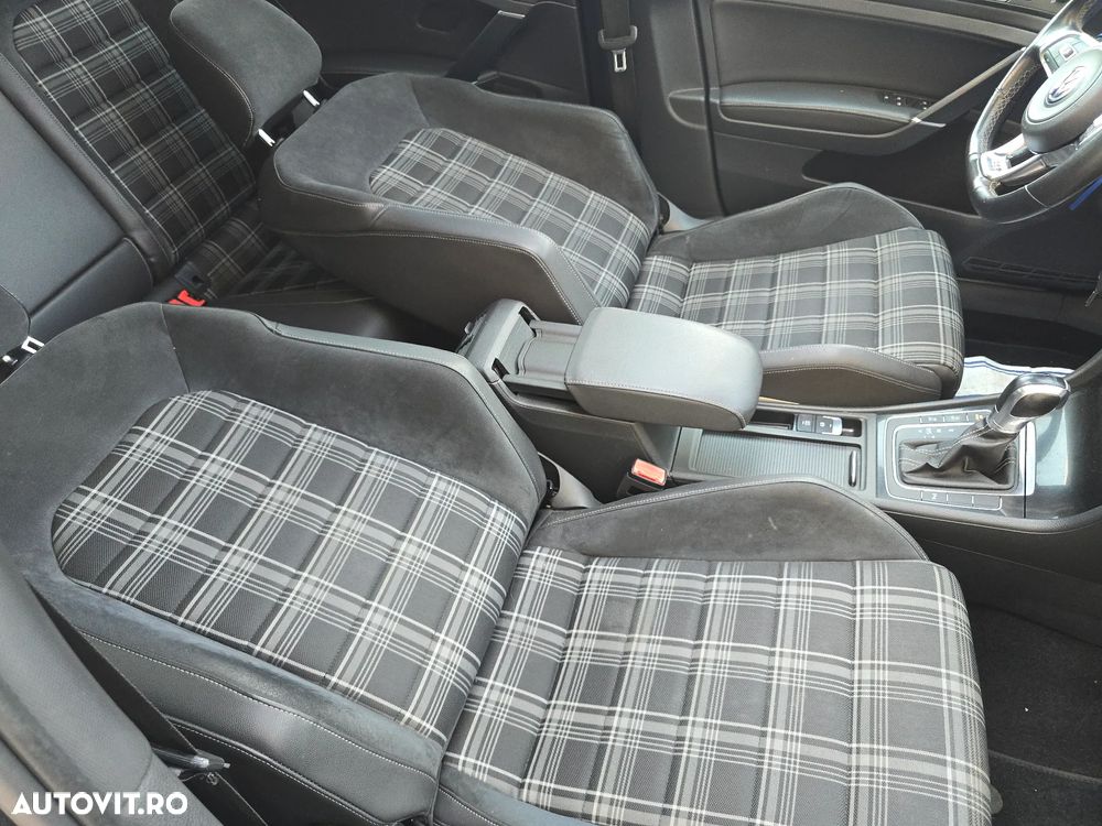 Volkswagen Golf GTD (BlueMotion Technology) DSG - 10