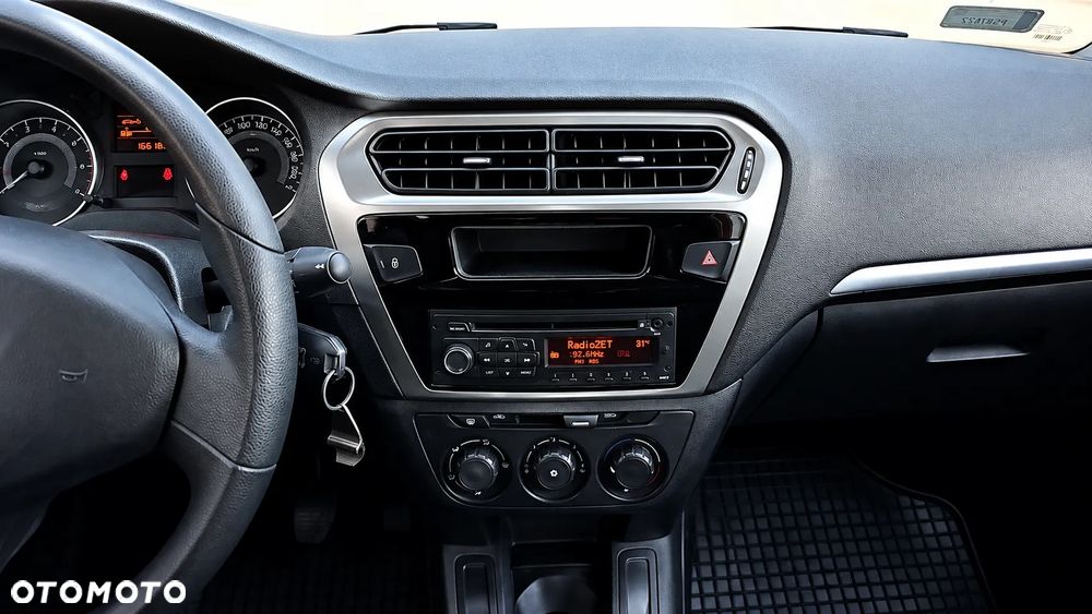 Peugeot 301 1.6 VTi Active - 11