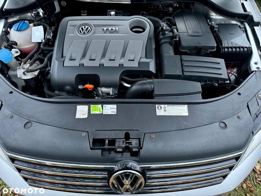 Volkswagen Passat Variant 2.0 TDI BlueMotion Technology Comfortline - 14