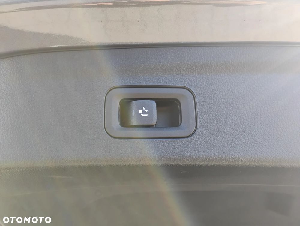 Mercedes-Benz GLE - 15