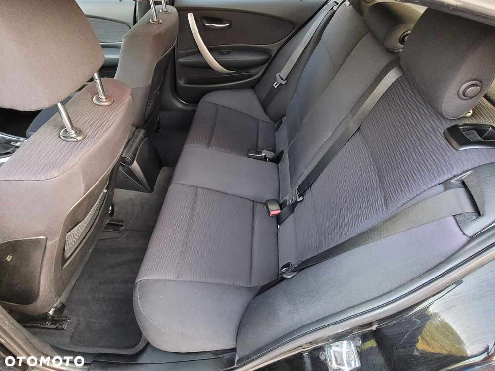 BMW Seria 1 116i - 7