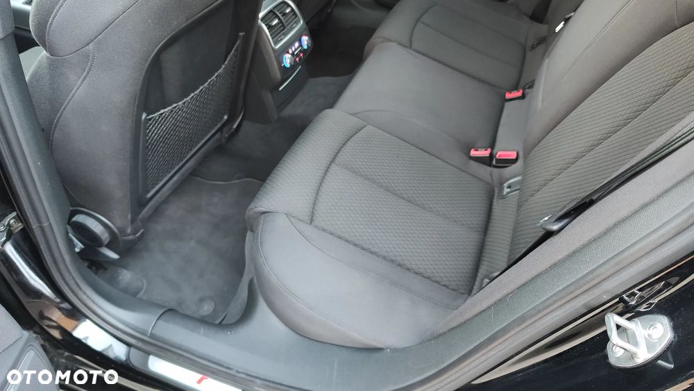 Audi A6 Avant 2.0 TDI Ultra DPF - 23