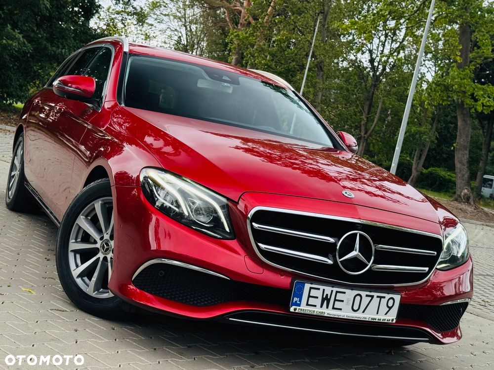 Mercedes-Benz Klasa E 220 d 9G-TRONIC Exclusive - 1
